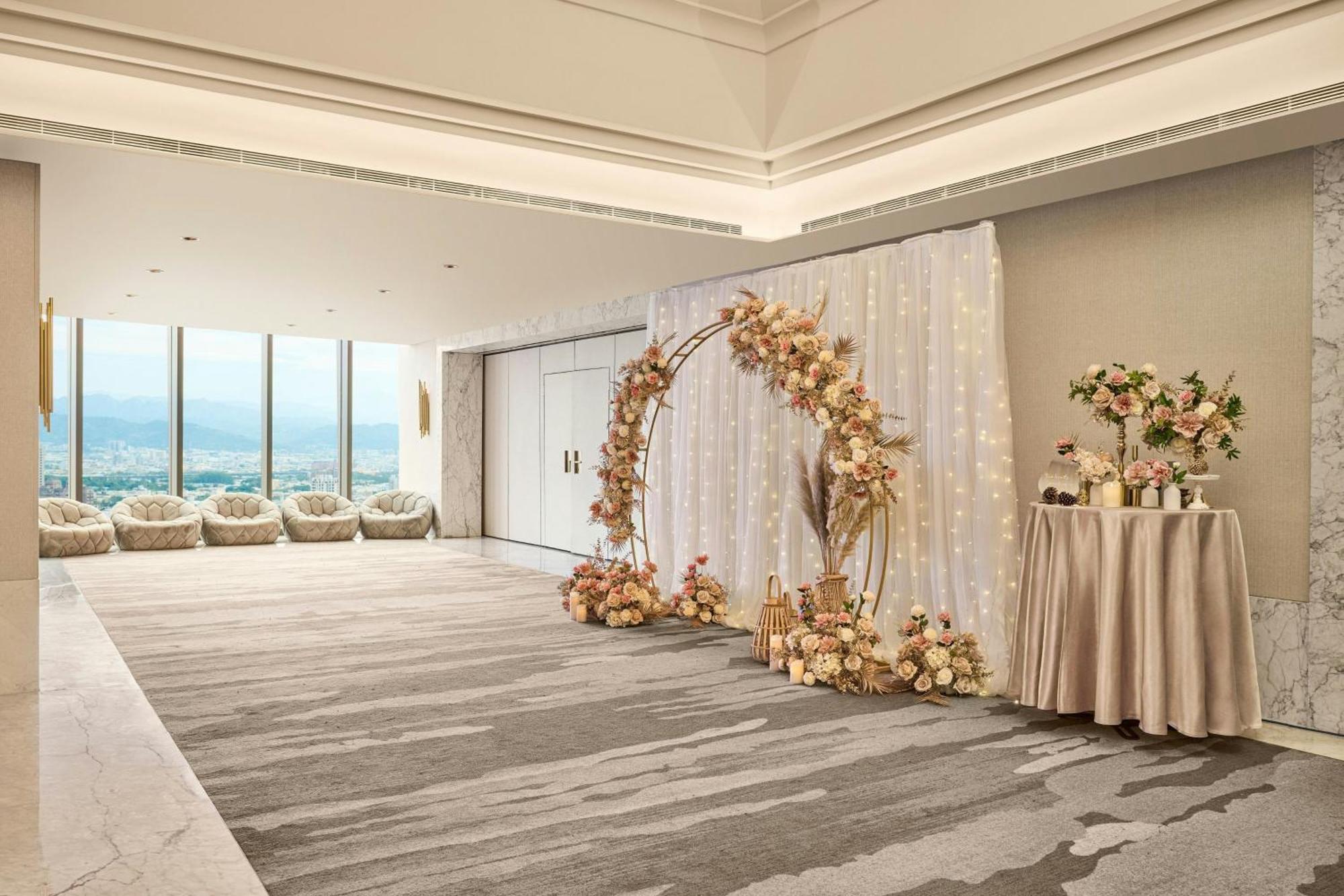 Le Méridien Taichung Exterior foto The Wedding Hall